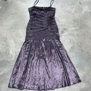 KM Collections brand deep purple long spaghetti strap prom dress‎ /Size 14/C-63